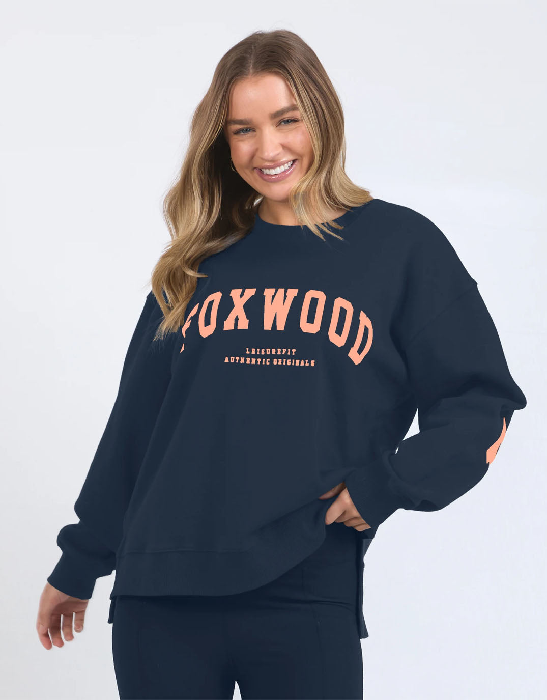 Interval Crew - Navy with Peach