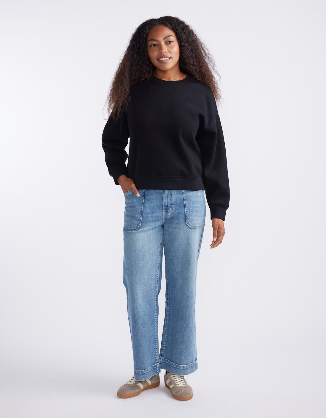 The Monogram Lounger Fleece Crew - Black