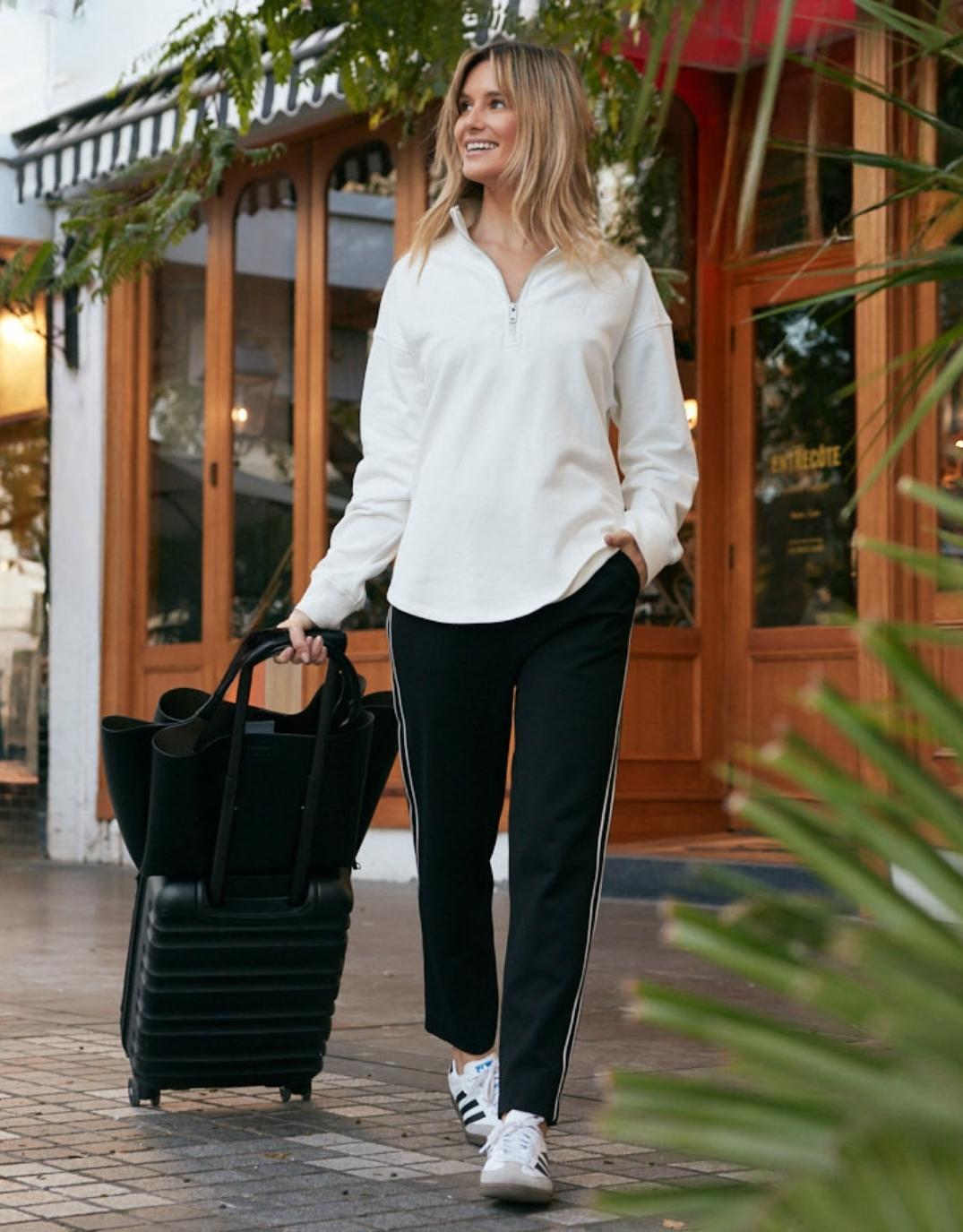 Unwind Half Zip Sweater - White